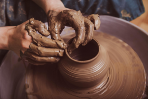Pune’s Weekend Shift: How Creative Workshops Are Turning Leisure Into A Hands-On Experience