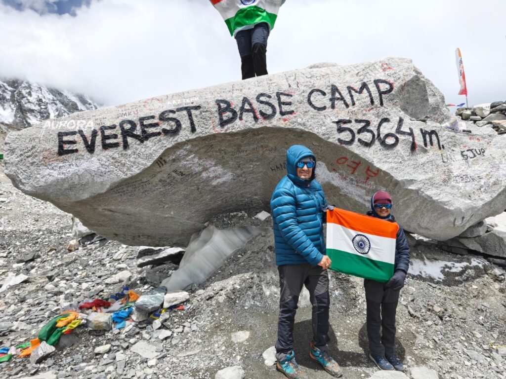 12-Year-Old Maharashtra Boy Rishabh Sandbhor Conquers Everest Base Camp Trek