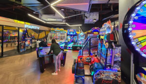 From VR Games To Trampolines: Pune’s Indoor Play Zones Become Family Entertainment Hotspots