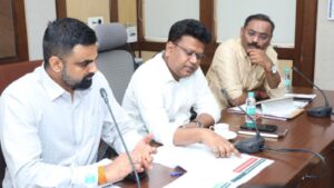 Pune: PMC Reviews Transport, Monsoon Preparedness and City Development Plans In Review Meeting