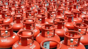 Domestic LPG Cylinder Price Hiked By Rs 29 Across India;  Rs 941.50 in Mumbai
