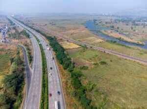 New Mumbai-Pune Expressway Work to Start Soon, Says Gadkari