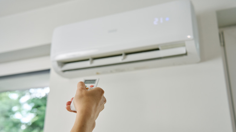 Why Your AC Temperature Does Not Go Below 16°C: Experts Explain the Science Behind It