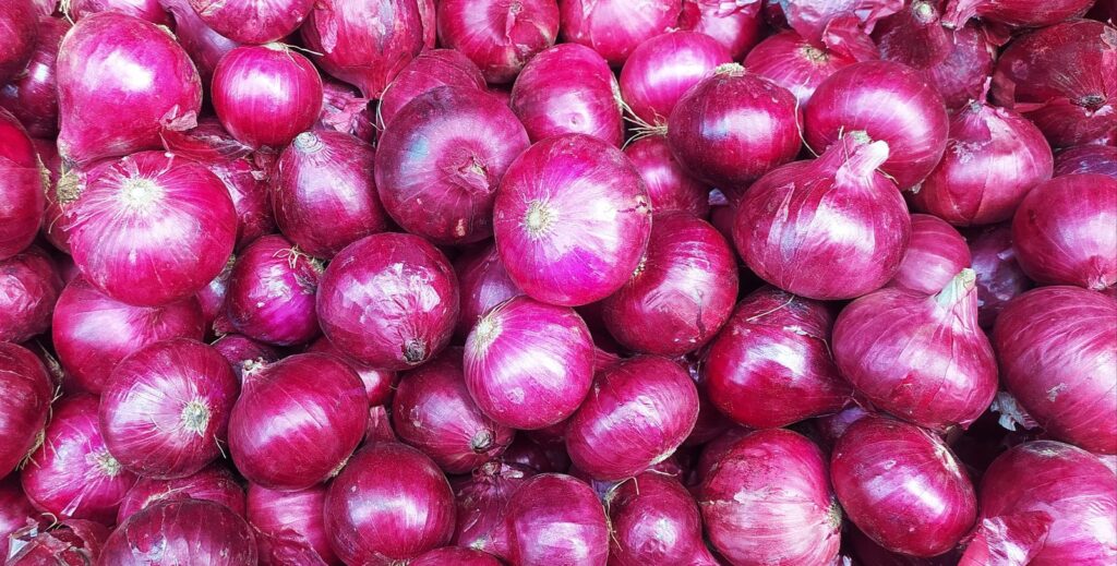 Fuel Crisis Hits Lasalgaon Onion Market, Traders Threaten Auction Boycott From May 25