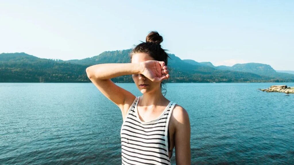 Can Weather Affect Your Mood? New Study Finds Temperature May Influence Mental Health