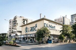 DMart Bets on Pharmacies: Will 20% Discount on Medicines Disrupt Chemists and E-Pharmacies?