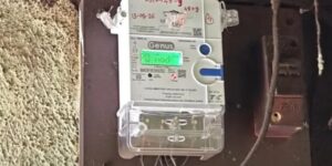 Pune Resident Alleges ₹1 Lakh Electricity Bill After Smart Meter Installation, Seeks Probe