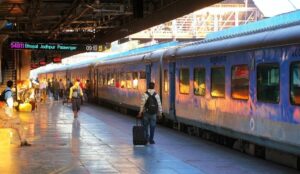 Ever Wondered Why Train Horns Sound at 3 AM? Here’s the Truth