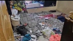 Navi Mumbai Apartment Ceiling Collapses While Family Sleeps; Father Dies, 12-Year-Old Daughter Injured