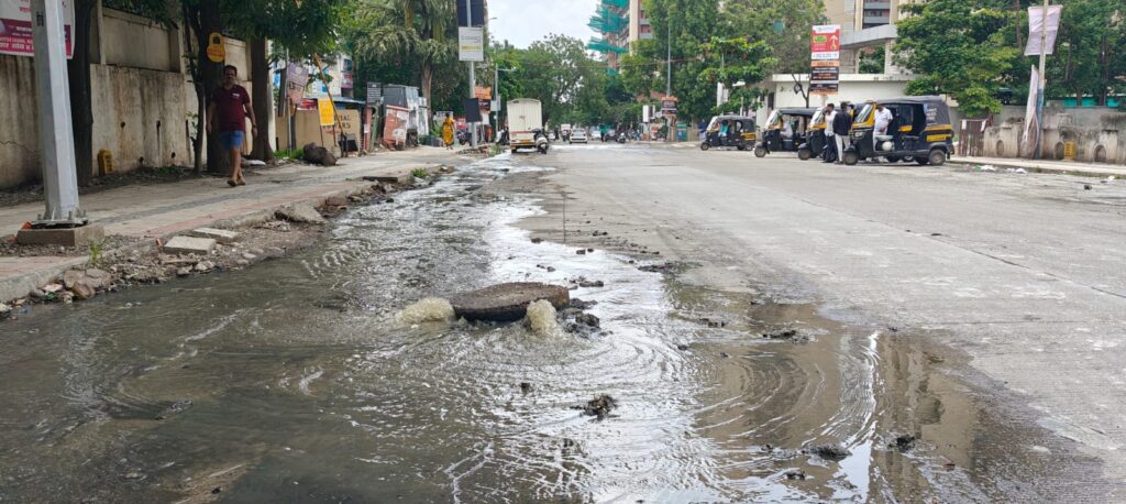 Pune: Raheja Vista Phase 3 Residents Allege Drainage System Failure As Foul Sewage Overflows On Road