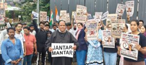 Pune: Mohammadwadi Residents, Students Protest Alleged Detention Of Sonam Wangchuk