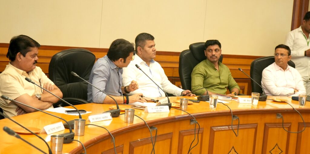 Ravet Power Crisis: PCMC Pulls Up MSEDCL Over Repeated Outages, Orders Immediate Action