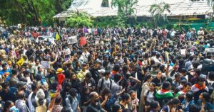 Mumbai Police Use Calls, Home Visits and WhatsApp Location Sharing to Deter Student Protesters