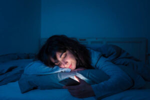 Why Do You Check Your Phone the Moment You Wake Up? Psychology Says It's Not Just Addiction