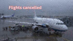 Mumbai Rains Disrupt Flight Operations; IndiGo, Air India, Akasa Air Issue Travel Advisory. Check Status Before You Travel